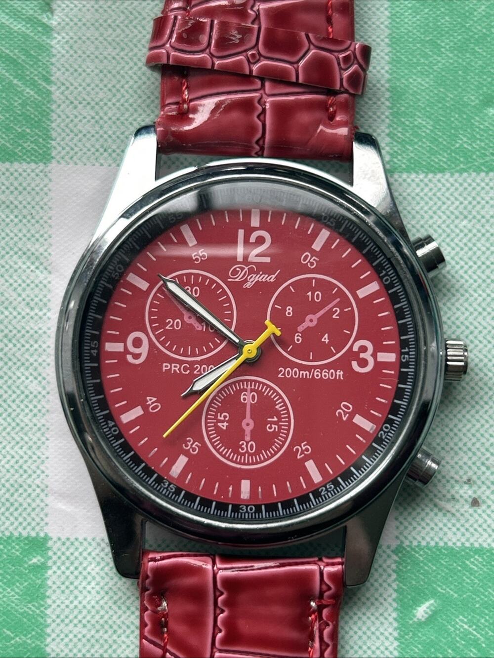 Dgjud Dark Silver Tone Red Dial And Band Quartz Watch
